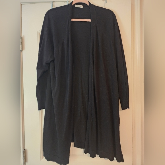 retrology Sweaters - Retrology Long Black Open Front Cardigan Soft Stretchy Sz 1X Minimalist Goth